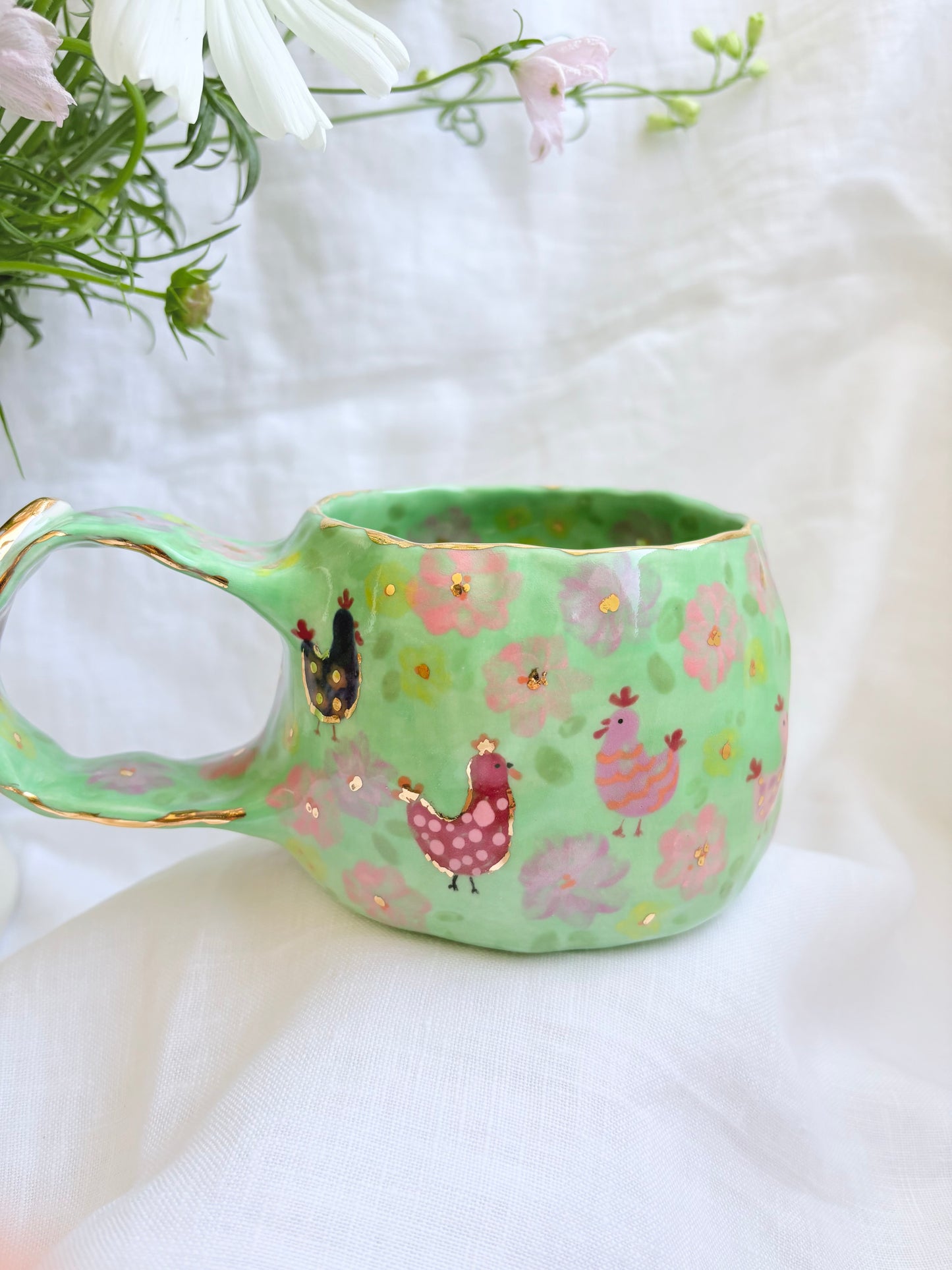 On the farm 🌺 🐓✨Gold Lustre Item ✨